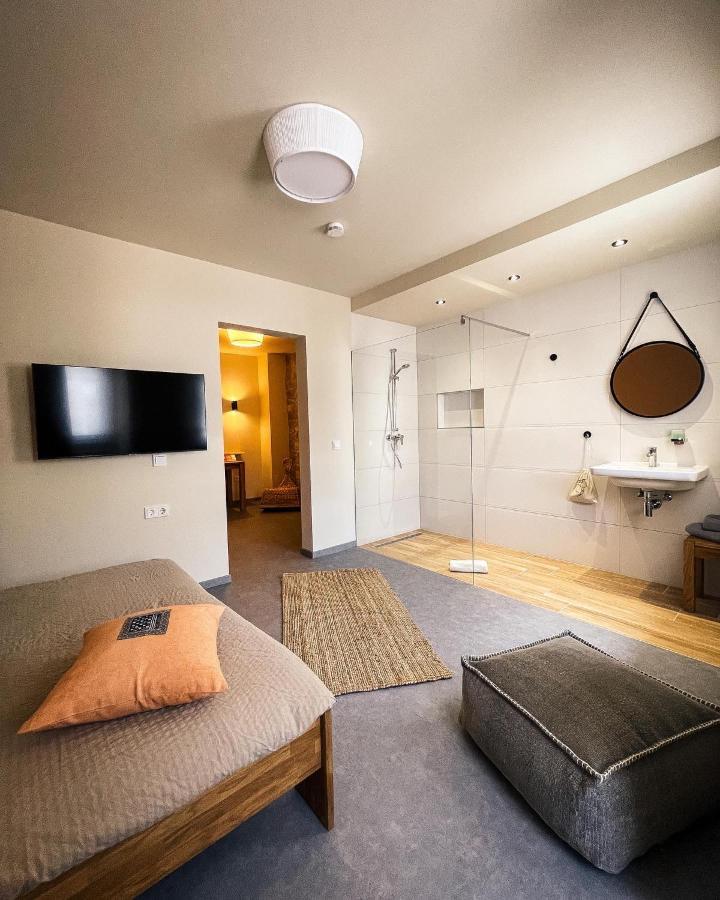 Hotel-Bistro-Europa Merchweiler ภายนอก รูปภาพ