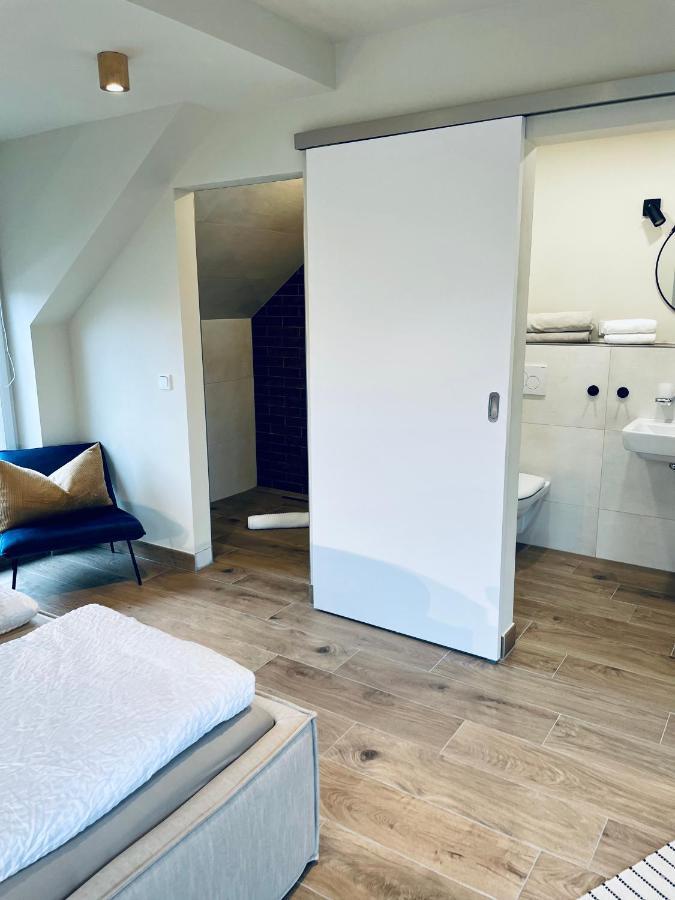 Hotel-Bistro-Europa Merchweiler ภายนอก รูปภาพ