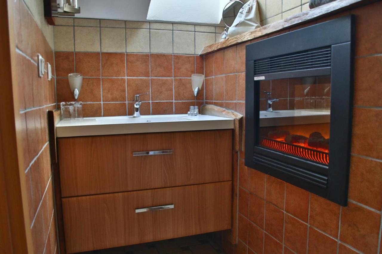 Hotel-Bistro-Europa Merchweiler ภายนอก รูปภาพ