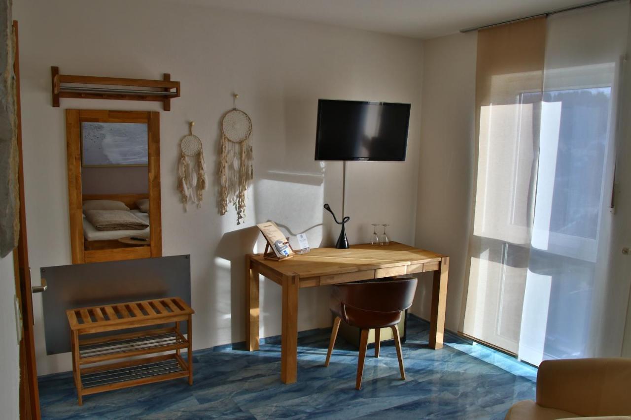 Hotel-Bistro-Europa Merchweiler ภายนอก รูปภาพ