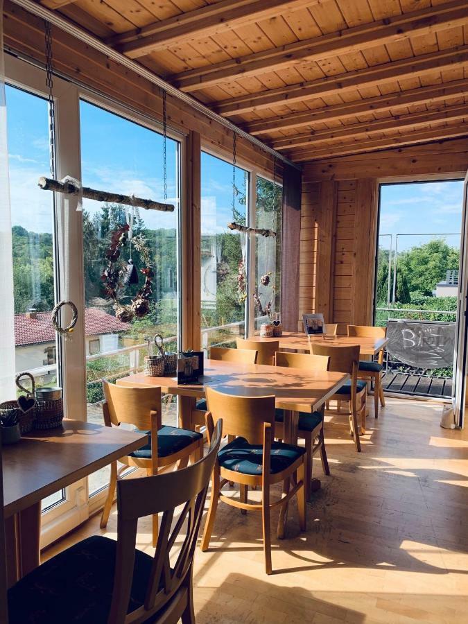 Hotel-Bistro-Europa Merchweiler ภายนอก รูปภาพ