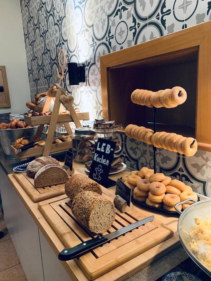 Hotel-Bistro-Europa Merchweiler ภายนอก รูปภาพ
